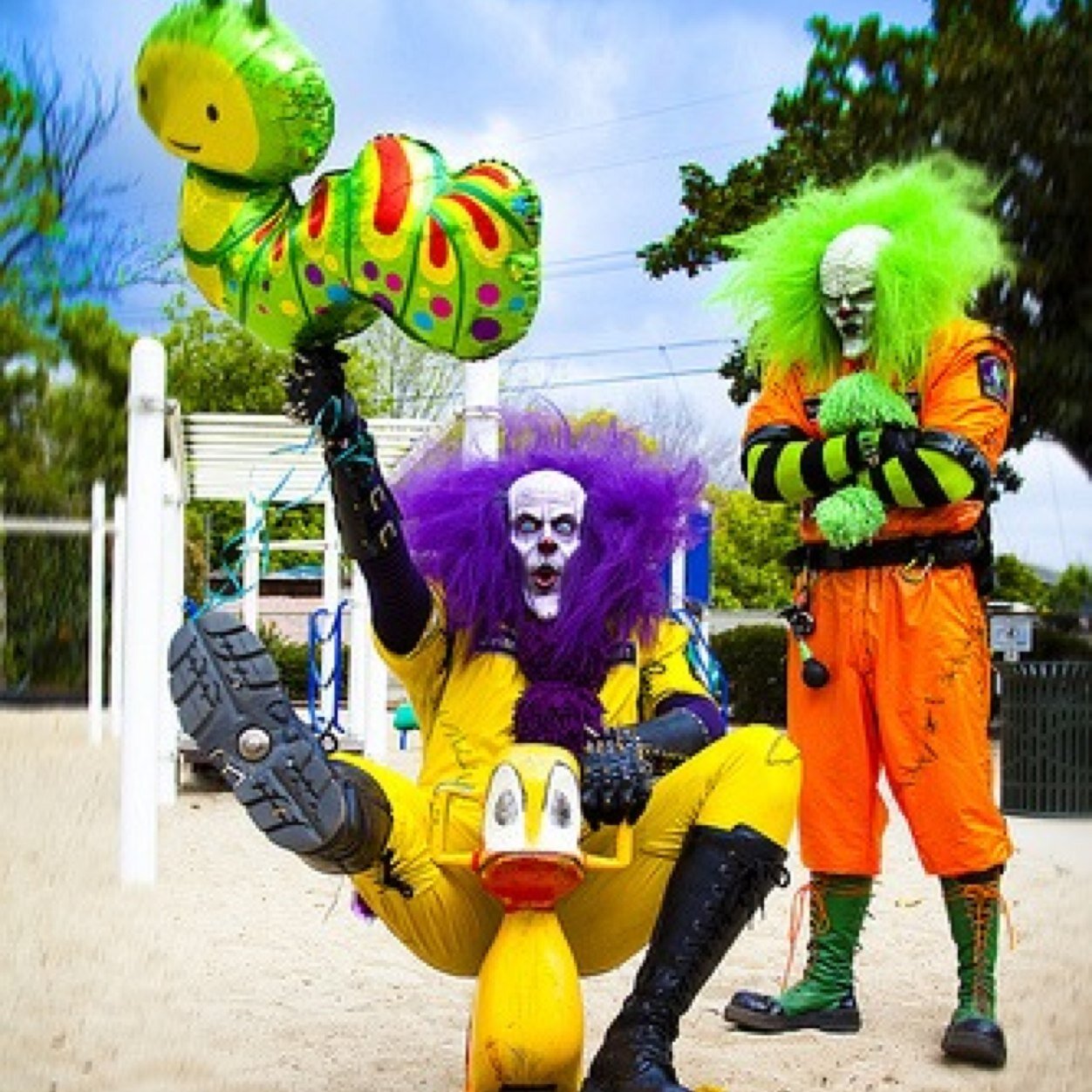 TwetchC's profile picture. LOOK US UP ON YOUTUBE AND WATCH OUT SCARY VIDEOS OF HECKLES AND TWITCH CLOWN VIDEOS