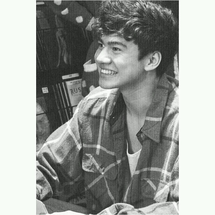 let me be your romeo, juliet.