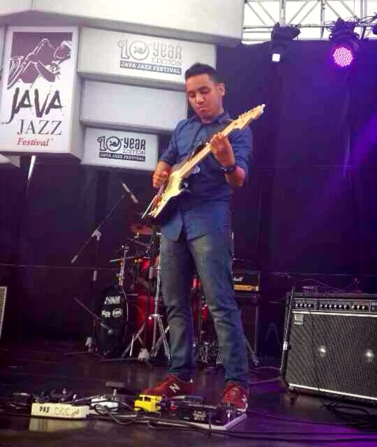 david_liku's profile picture. Believer of Christ, guitarist, on fender stratocaster and nats , @nw_chapter