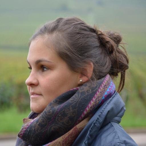 adelinew24's profile picture. 