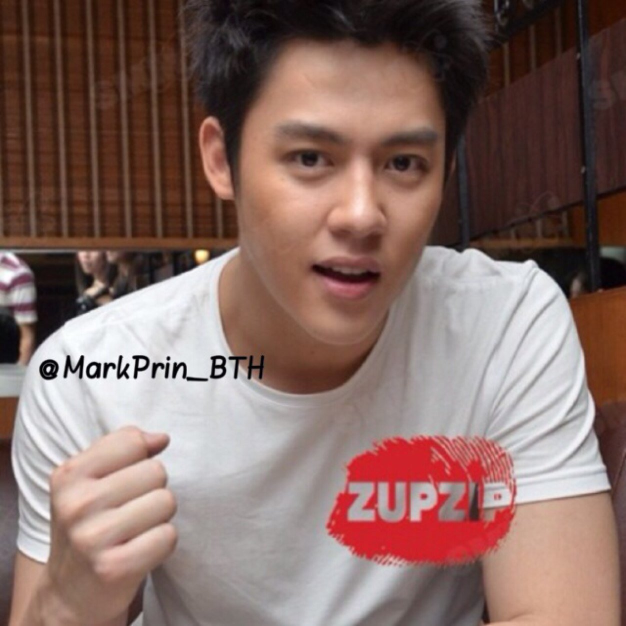 บอทหมาก ปริญครับ ทักมาคุยกันได้นะครับ ละคร ภพรัก /แอบรักออนไลน์ ฟอลมาคุยกันเยอะๆนะครับ Sidekick @Phupoomboth | sister @Enjoyybth