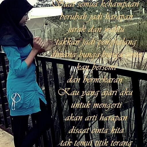 famellove's profile picture. 