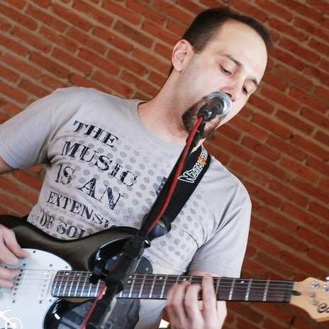 junior_paiz's profile picture. Still writing it...