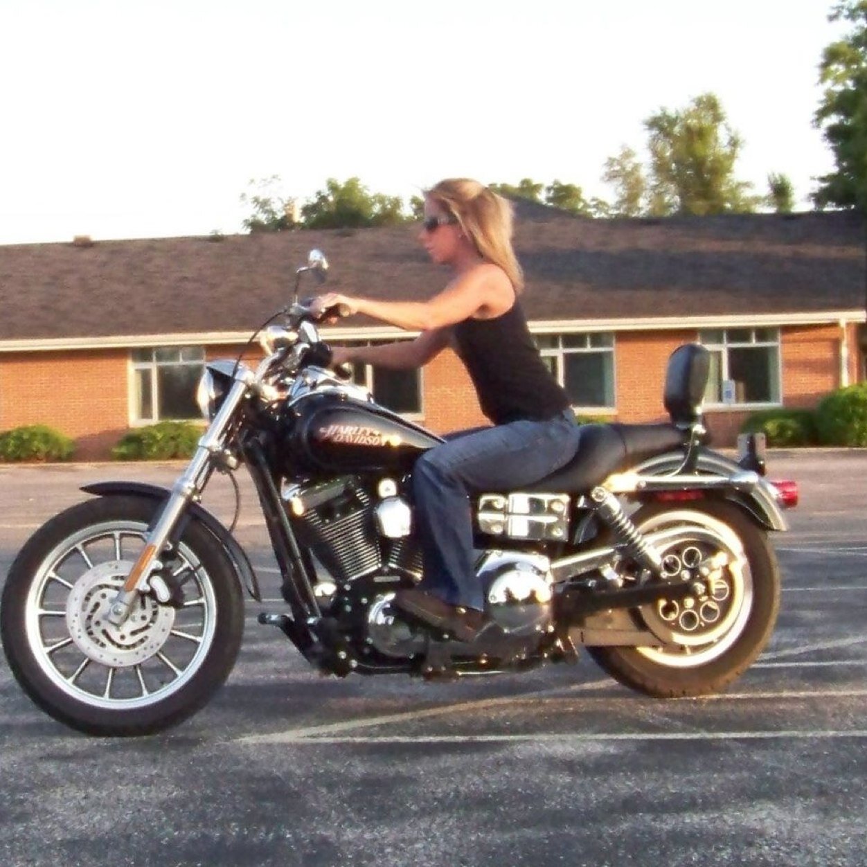 anderson52531's profile picture. 