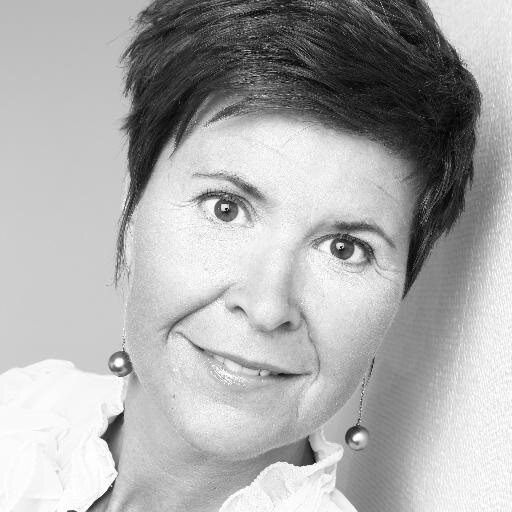 En framgångsrik, leveranssäker inspiratör som producerar möten/kickoffer/konferenser som stärker kundnyttan och gör succé! Passion f upplevelser & labradorer