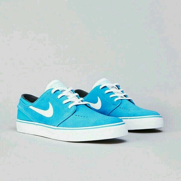 new nike vans