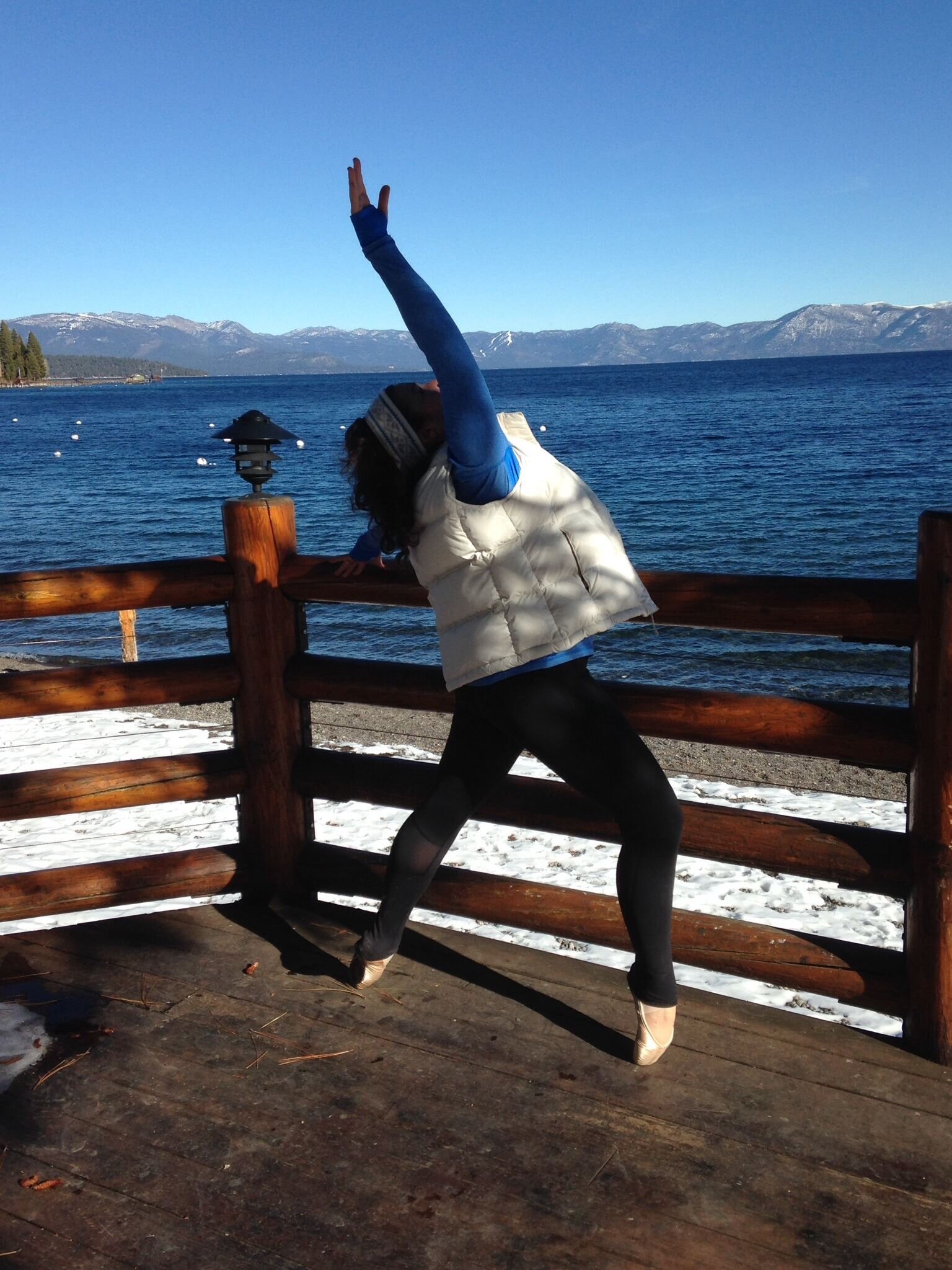 neverfallNancy's profile picture. Avid hiker, fierce baker, and mother to Emma #neverfallplay