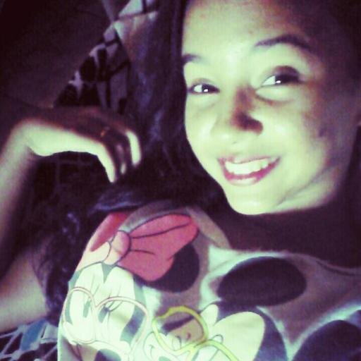 13 anos ,gemios, chocolatra, sms, ciumenta, amo minha vida, meus amigos  , em Fiim         . Ask.Fmhttp://ask.fm/ClariiceOliveira