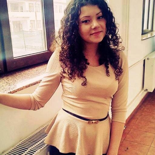 Hiiiii! I'm directioner! ♥♥♥ PLEASE, follow me 1D!