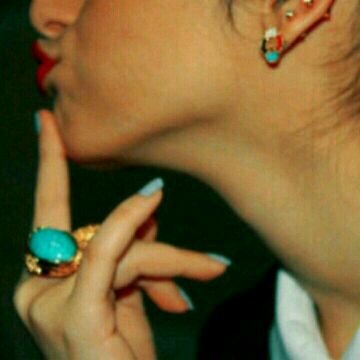 ‏الكثير يكتب ، والقليل يقرأ ، والنادر : #يفهم .  .  !                                                           *K.Ş.À.`*àbhã