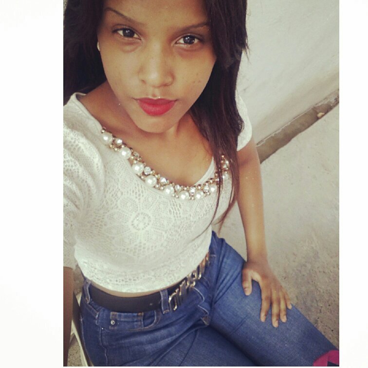 Elenyyyy's profile picture. 