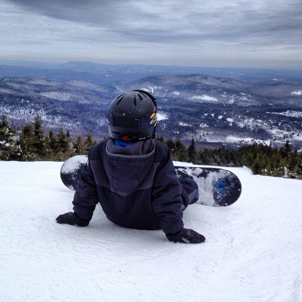 Milesiscool's profile picture. I was born in 2003 and live in Brooklyn, NY... so thats how i roll! Check out my site and play free Games.