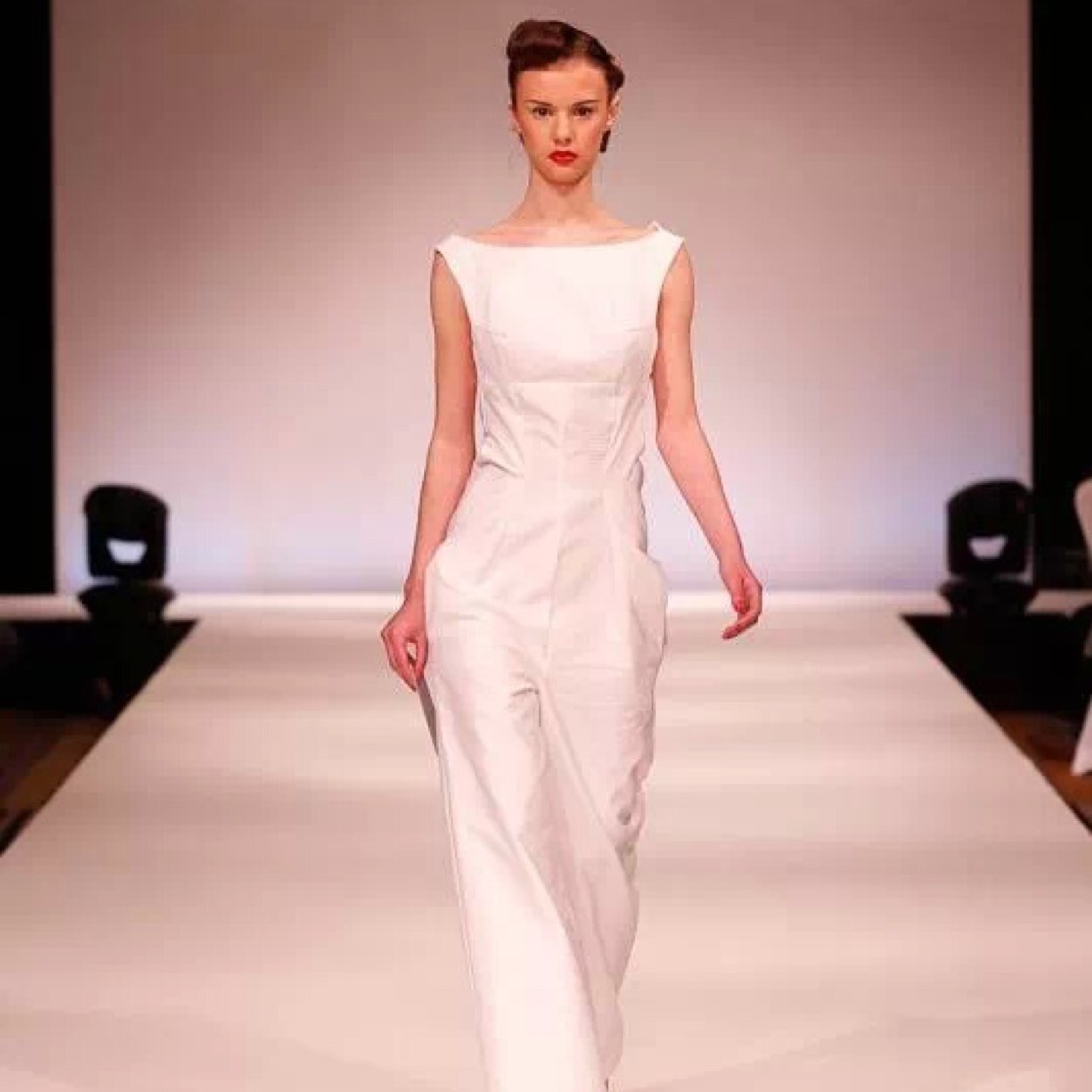 HouseofMobe's profile picture. HoM is an up & coming fashion empire combining everyday wear with couture. Marrying luxury with affordability. For all enquiries contact: Admin@houseofmobe.com