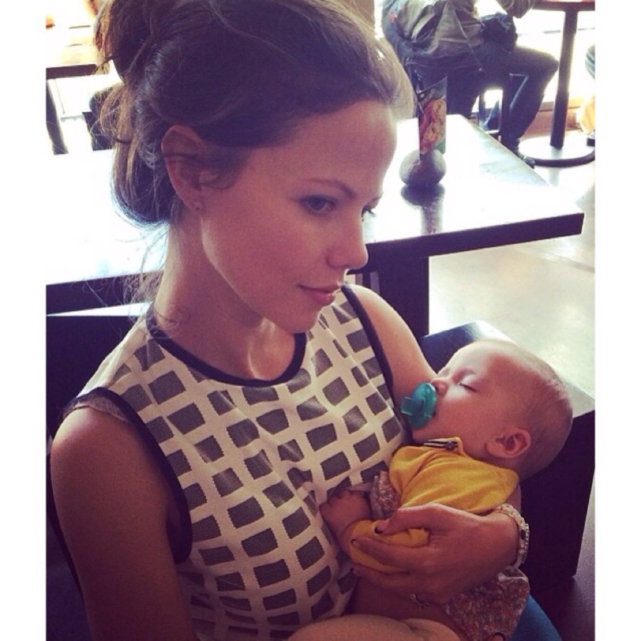 TrueSursokArmy's profile picture. In an age of lip syncing, autotuned voices and pretty faces, I stan for true talent: Tammin Sursok.