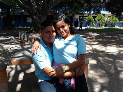 loco y enamorado de mi gatitha linada con solo ella y nadie mas