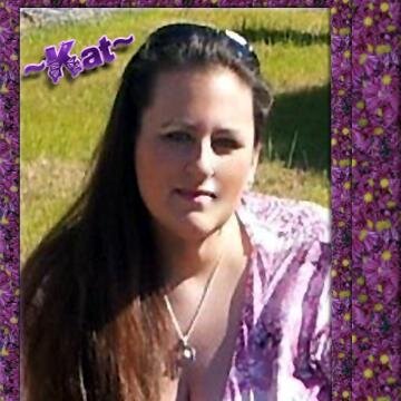 KatT1006's profile picture. 