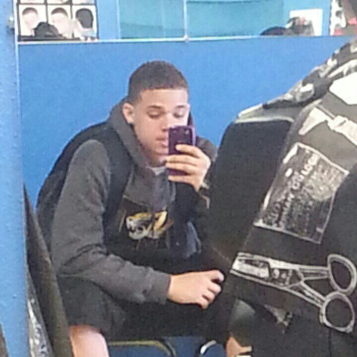 mustbekiddinme's profile picture. 