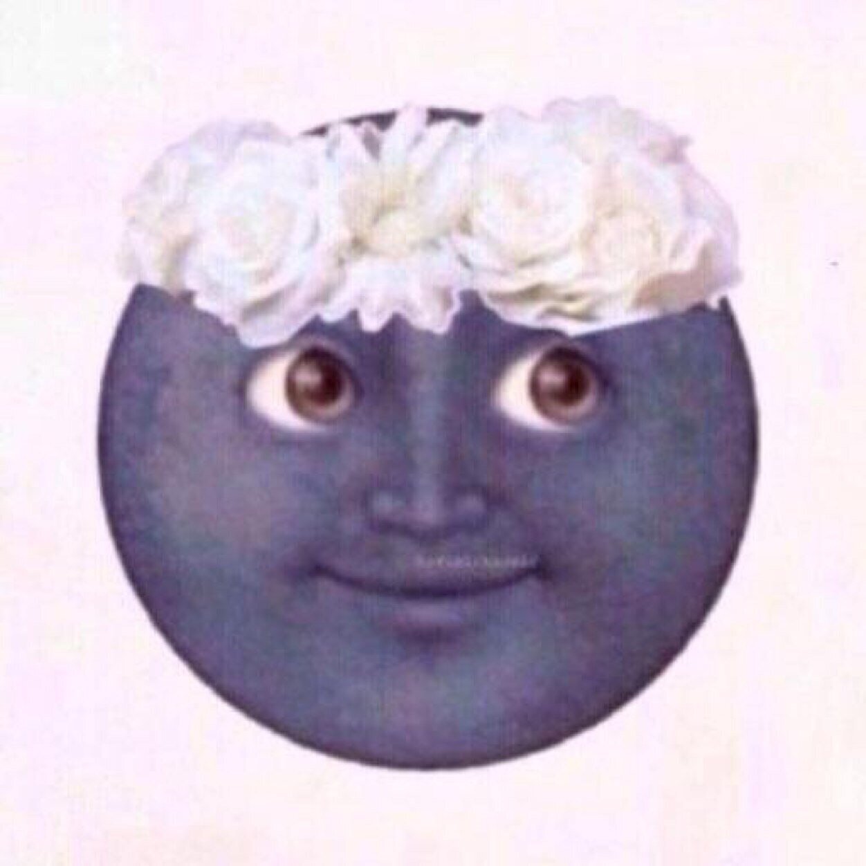 عندي 89 بطولة انت وش انت ؟ #الهلال @iitz_maha جميلتي .