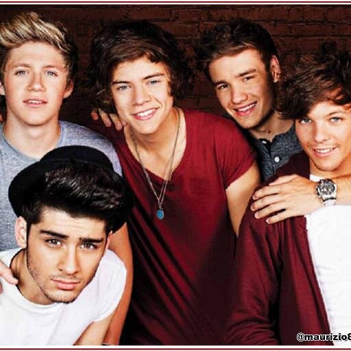 I love 1D and union j + jack sparrows and thor and vin  and my family + my pets and all diffrent kind of animals + dragons and unicorns and movies :) :) :) :)