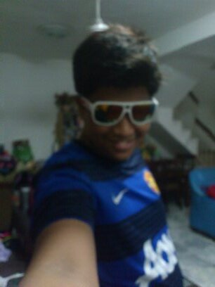 wan zahid,16,smk sri gombak,anok klate