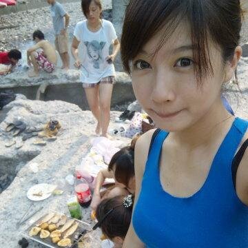 相互フォローＯＫ！映画も音楽も大好きよ(^_^)v みんなで相互フォローしてツイッターを楽しみましょ(*´艸｀*)