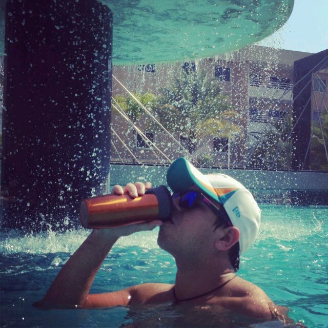 Instagram: @felixsuarez86
