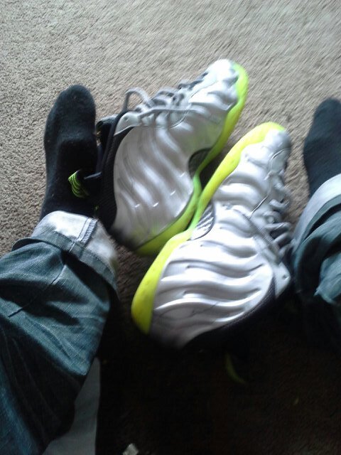 if it aint dead and green... aint no room 4 it in my brain
