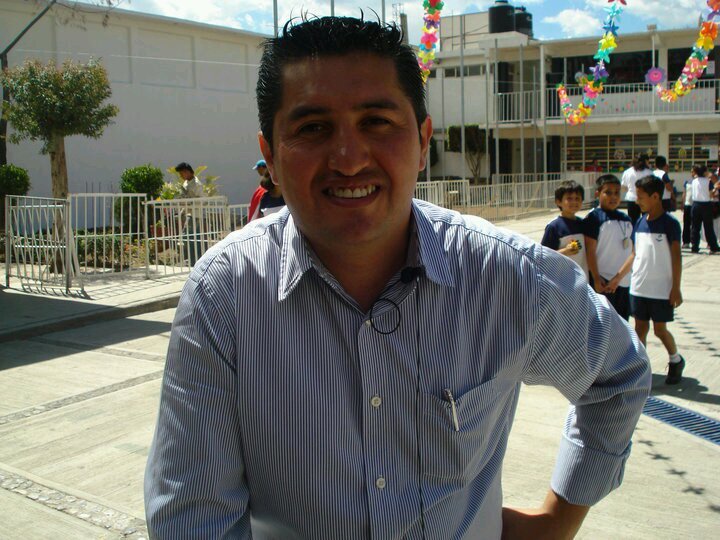 Nada se olvida mas despacio que una ofensa y nada mas rápido que un favor