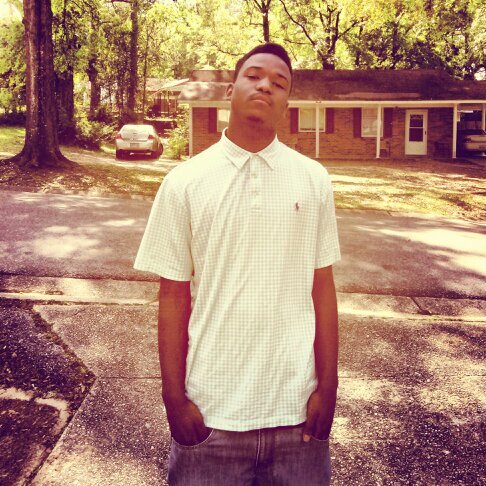 #RalphLaurenGang#KushOnDeck#FollowMe#RipFool#RipMama#ripDaddy#ripunclefrankie