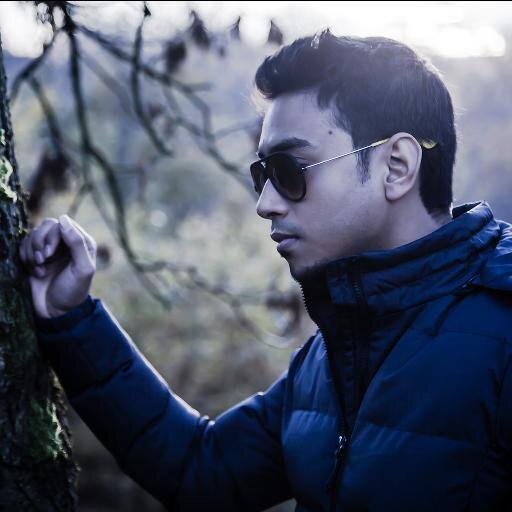 A fashion/commercial photographer based in Mumbai and Delhi