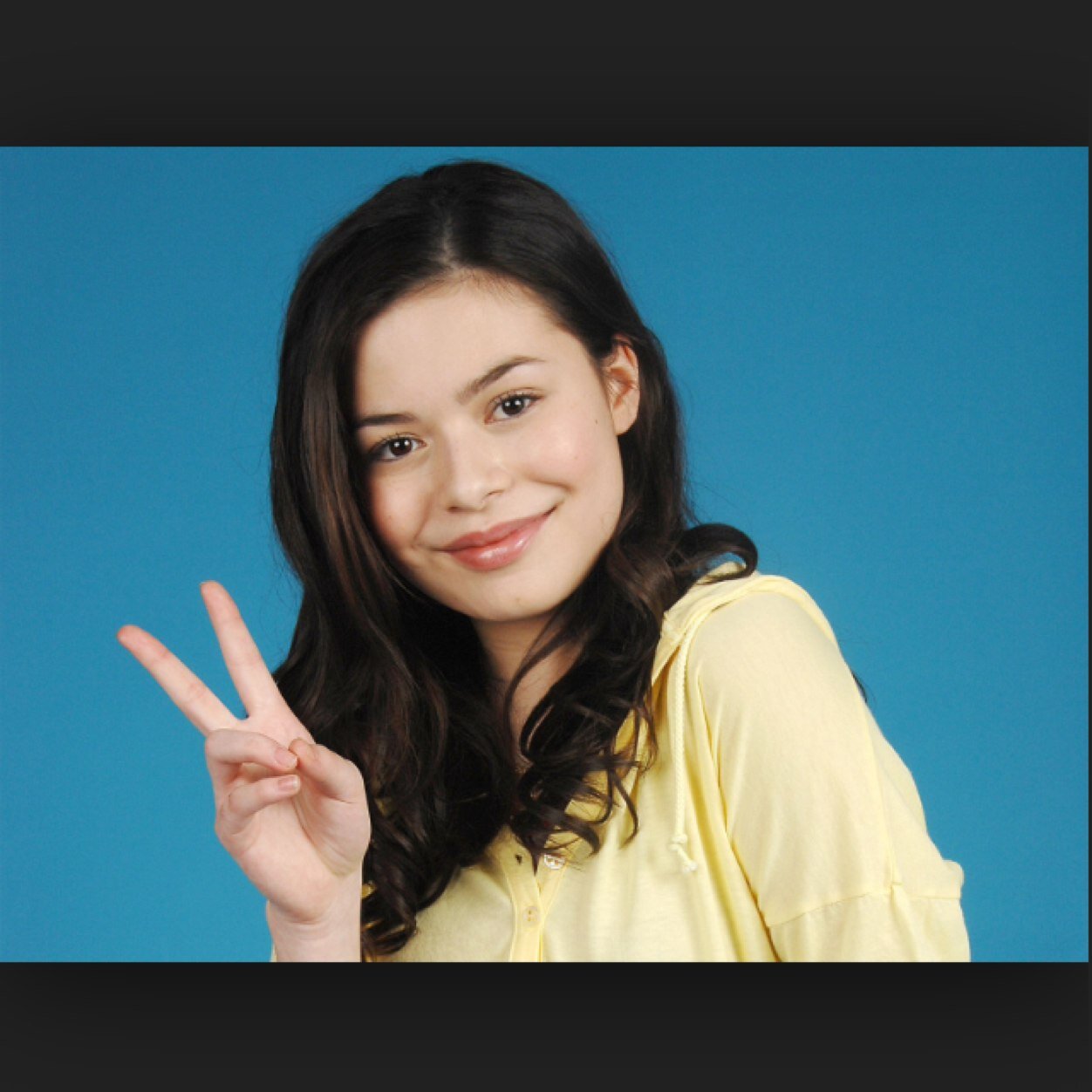 miranda cosgrove makes everything better #teamranderz