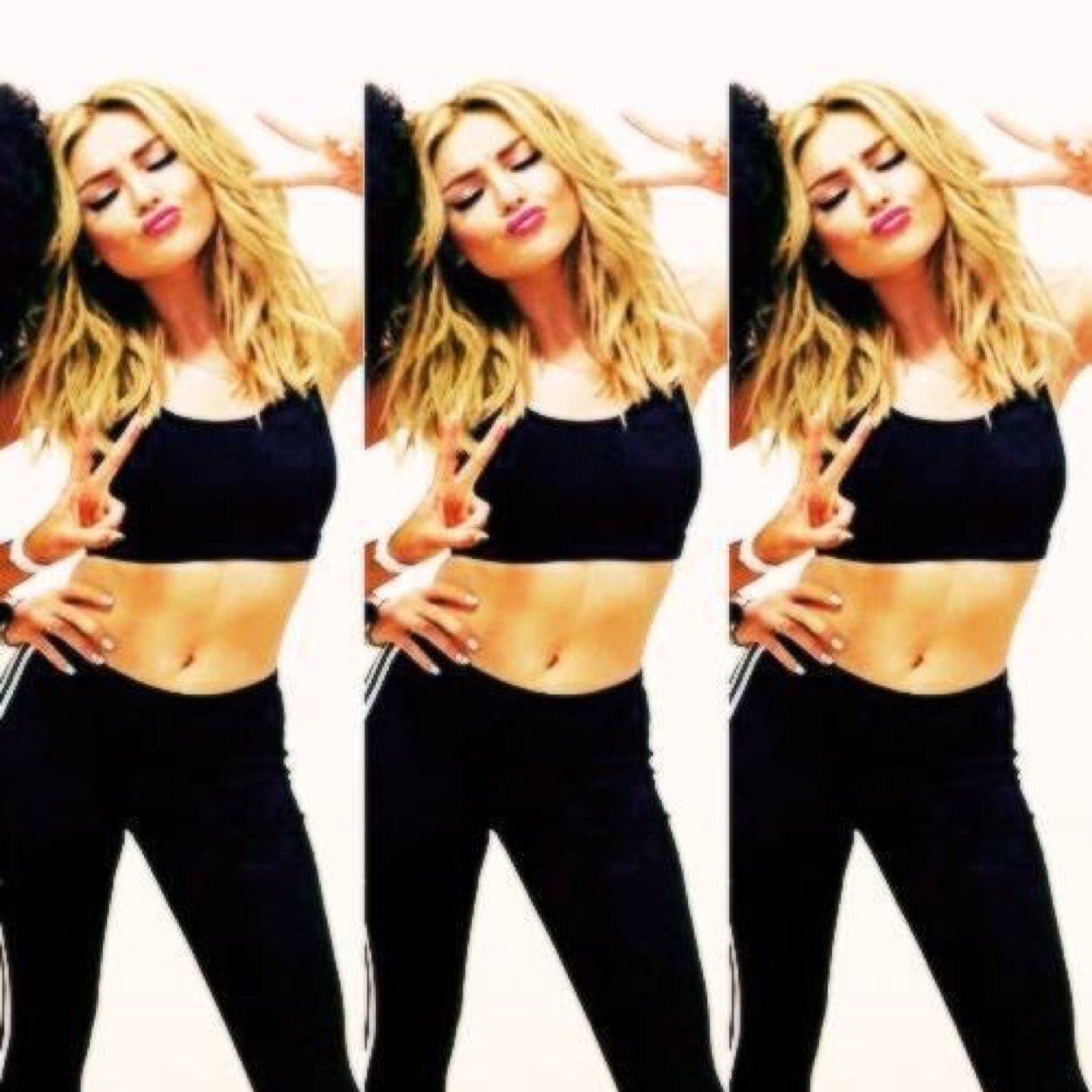 You like pizza, I like pizza, im bad at poems, now kiss me.