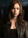 Hi I'm Clary, And I live in The Insitute, which is a part of the Shadowhunter world. I  slay demons, and I can create Runes. I love a certain boy. (Single 17)