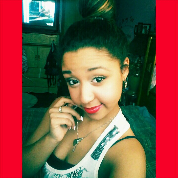 ❤C.Breezy ❤ adore you.Aquarius baby. sweetest girl ull ever meet. bestfriend : @LishaLovesYou2 Instagram: __sweetheart10