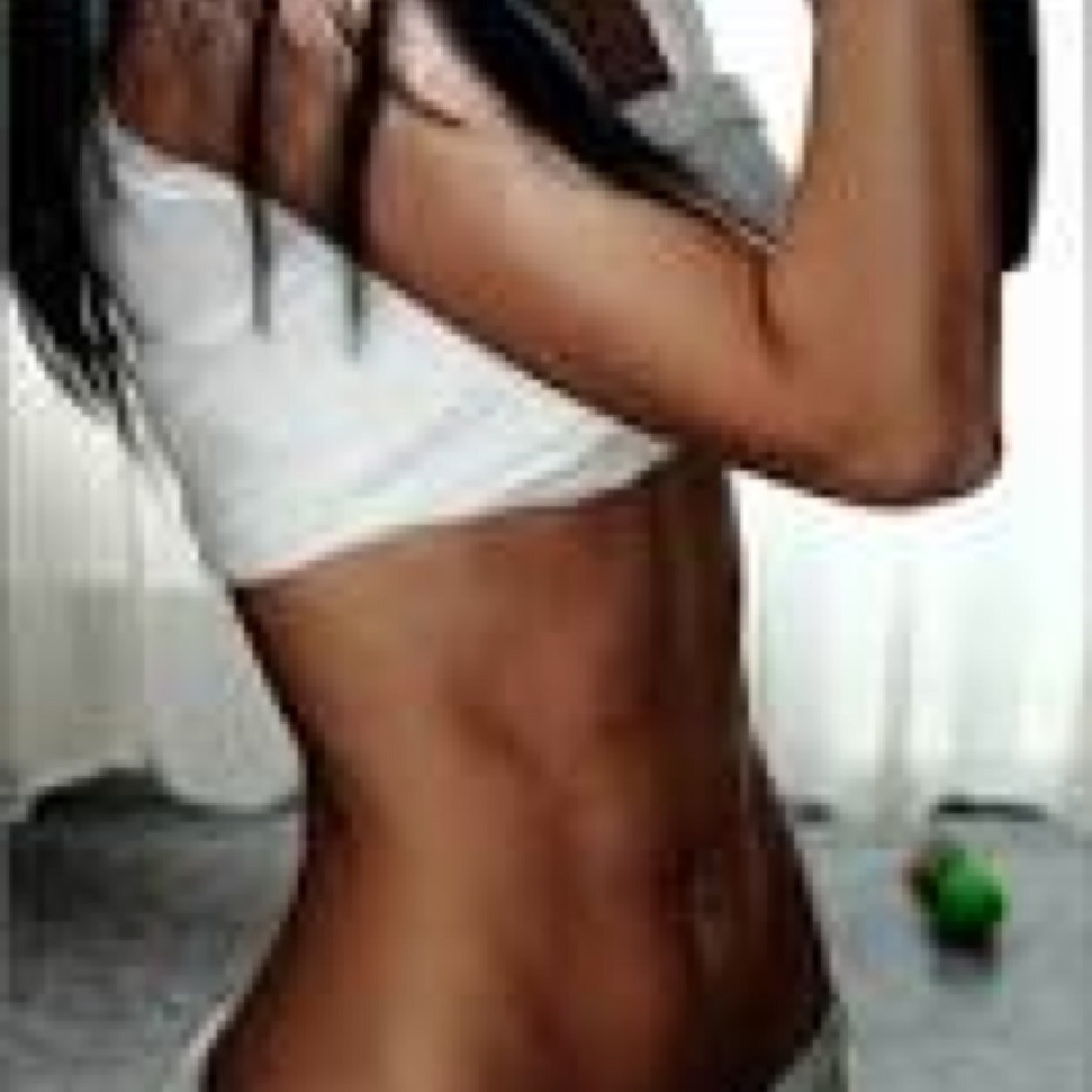 runnerxo's profile picture. Avi isnt me YET. CW: 140. GW: happy. Chocoholic. Track, cross country, basketball & soccer. Just wanna be a better me. 4/17/14. ☀️