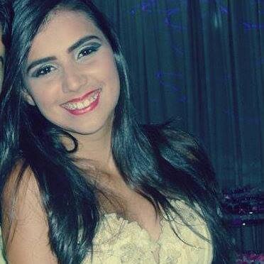 milenafraaga's profile picture. Desajeitada, desorganizada, retardada, idiota, ri de qualquer coisa, ciumenta, tímida, boba. Prazer, essa sou eu.