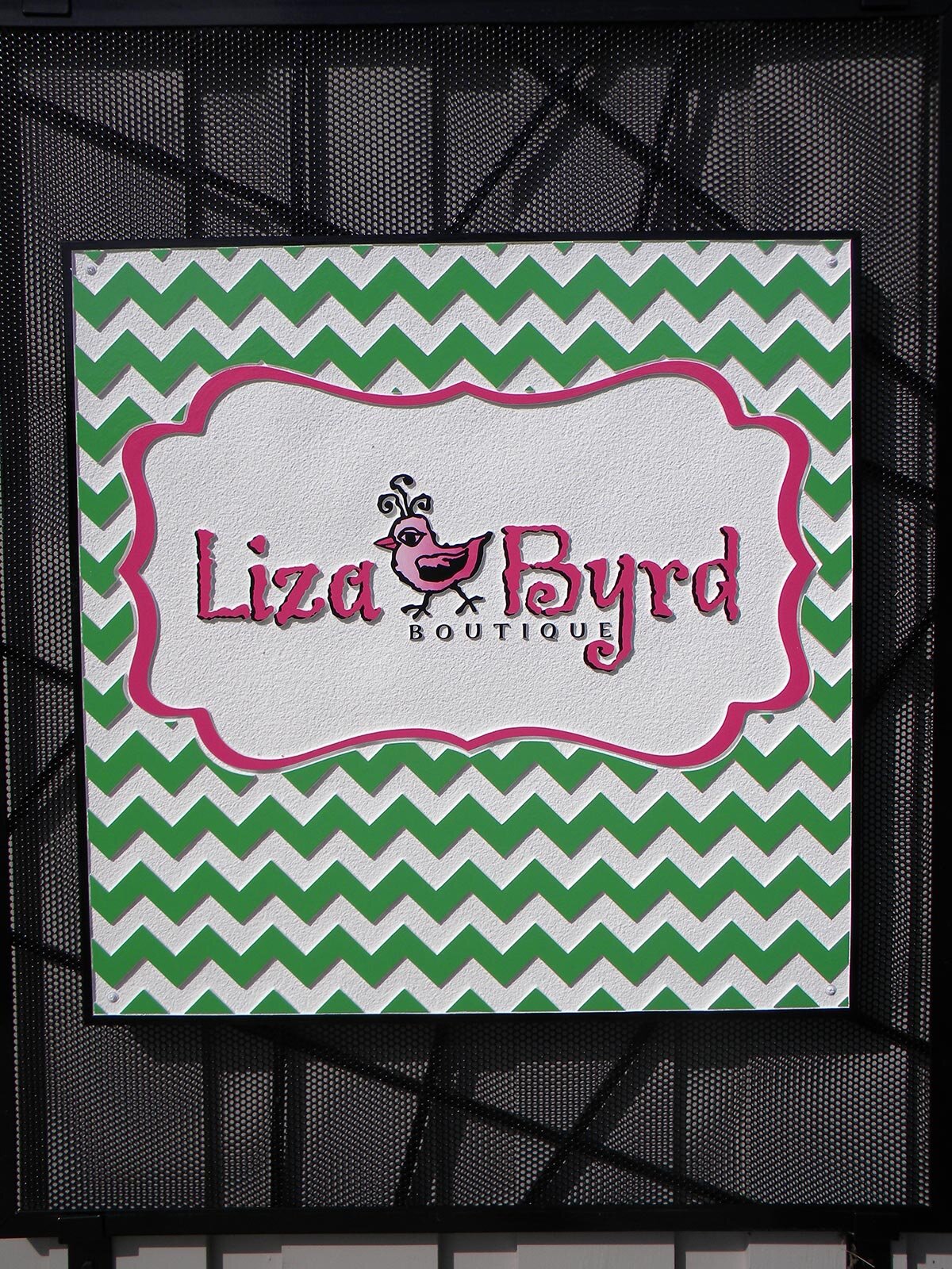 Liza Byrd a unique collection of wonderful clothing and accessories with a twist for ladies, teens and girls. Cute items from the beach to the cocktail party.