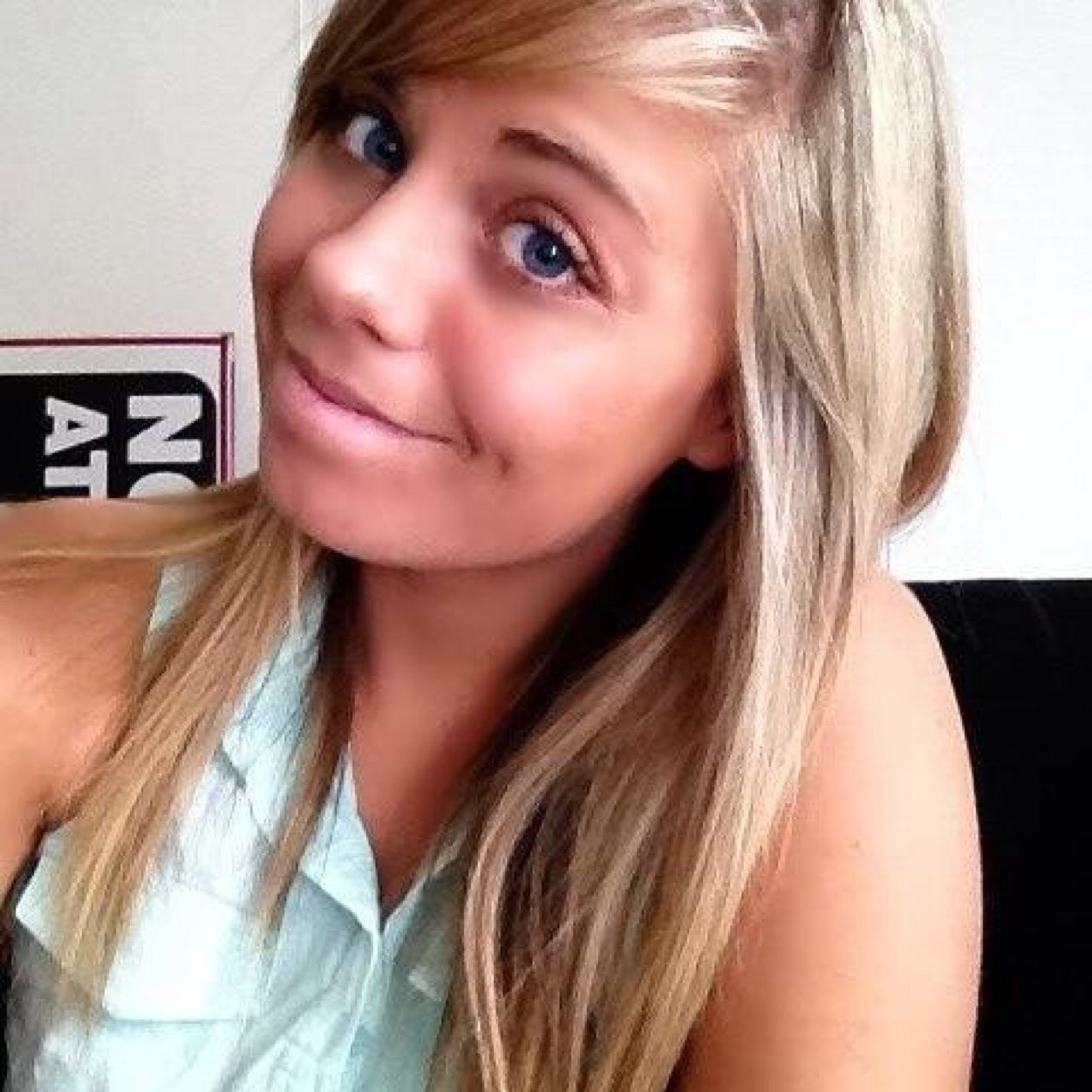 Chelsea Johnson Thegowpink Twitter