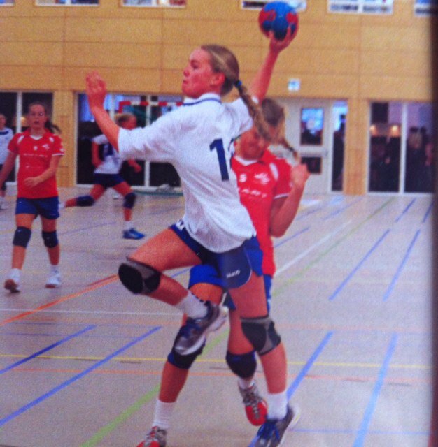 Handbalplayer, westfriesland S.E.W B1 » werenfridus » Dutch girl 14 years !