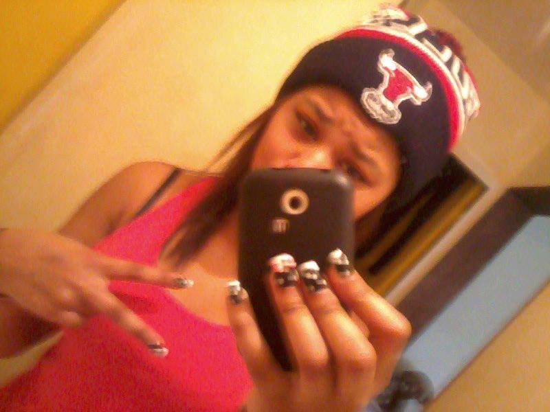 ZoukLove971's profile picture. 