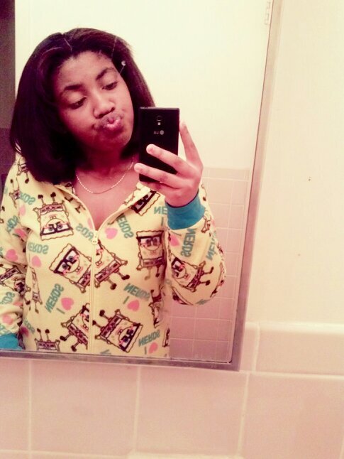 add Me On Facebook @Ýøuñg Drámá  Kik Me @Lovely_was_heree  Follow Me On Insta @Lovely_was_heree ✊