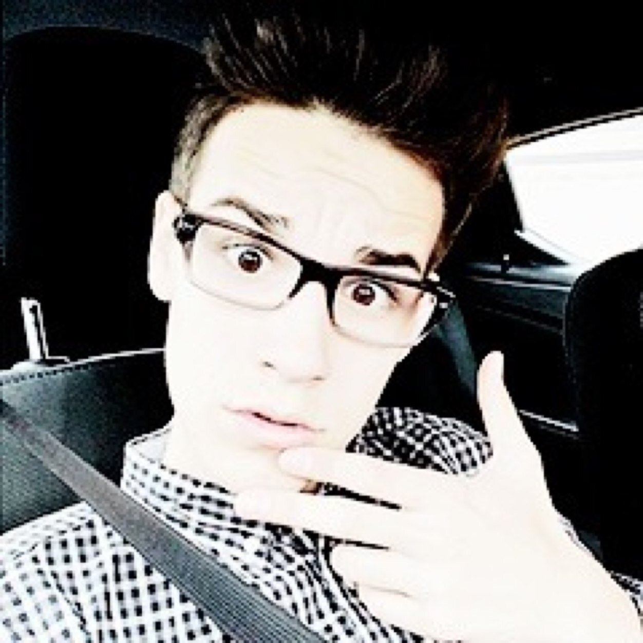 onlyjacobw's profile picture. im into that tyler layne kid