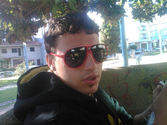 LuchoArantei's profile picture. Gran fumador. Currante Arantei 1990 CañitaBrava4Ever