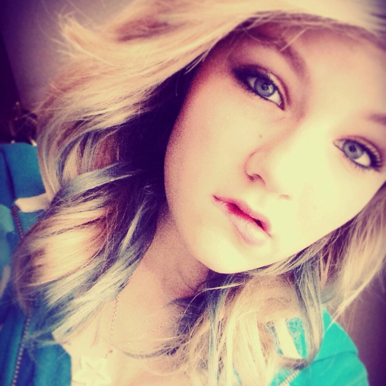 ~ Glow Sticks Taught me Somtimes You Have to Break in Order To Shine~