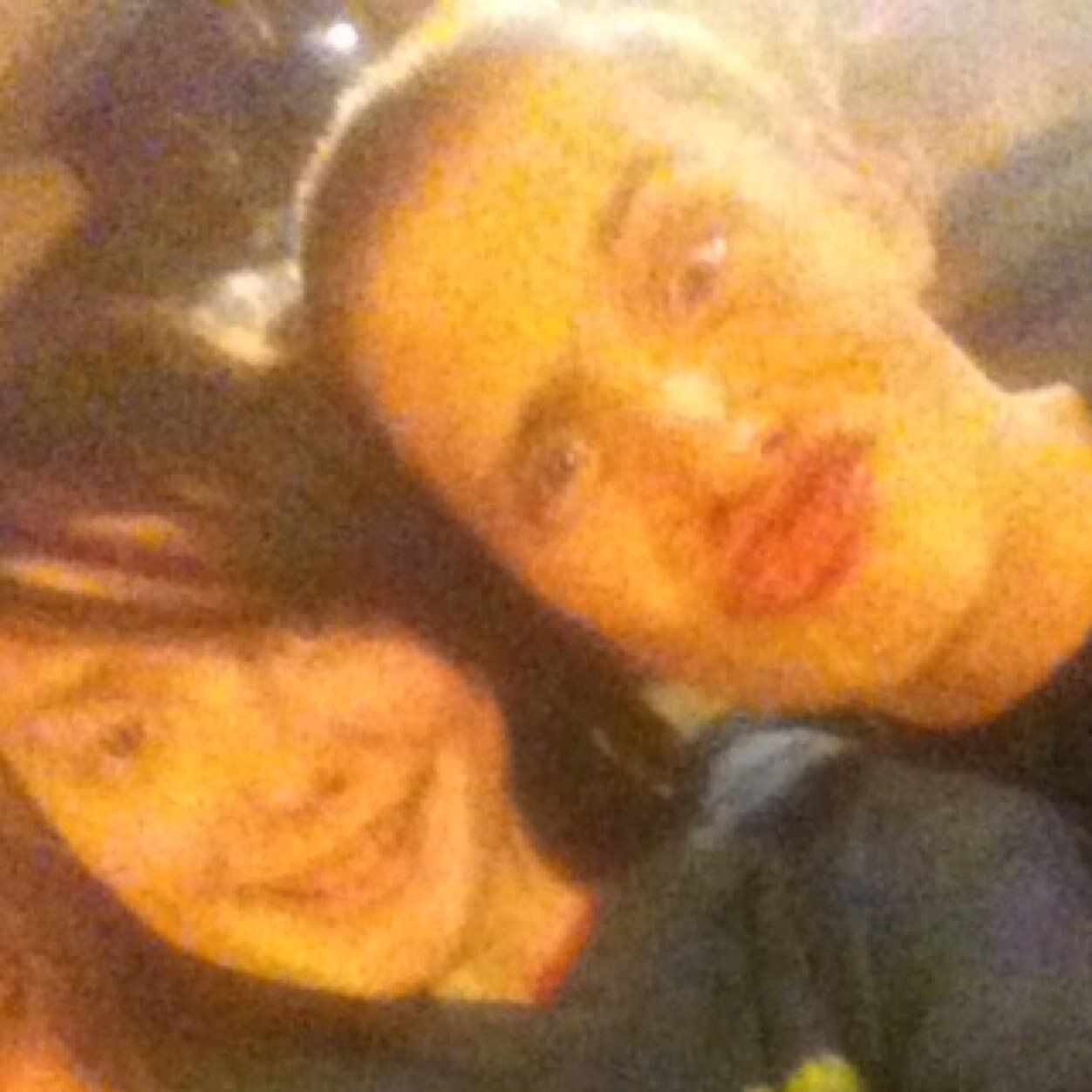 IAmNotSese's profile picture. Single. 14. Stoner. Got a problem? Fuck off.(:
R.I.P. Brandon Bubba Barr. Fly high, BroBro.❤