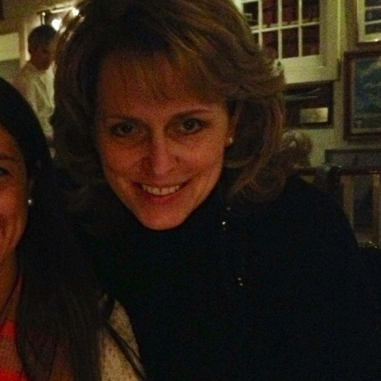 LizPerine's profile picture. 