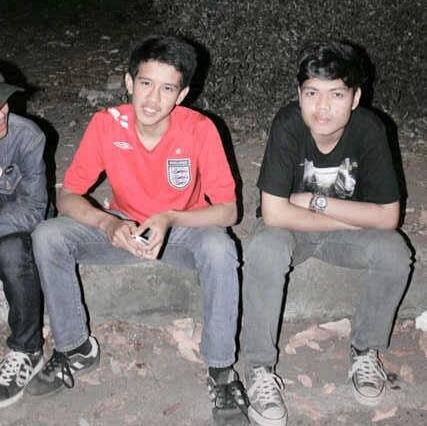 line: ikbalfahreza | path : ikbal fahreza