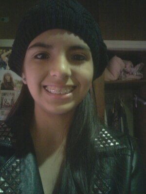 I love PUNK music(also pop), reading books, watching tv series and listenig to music.