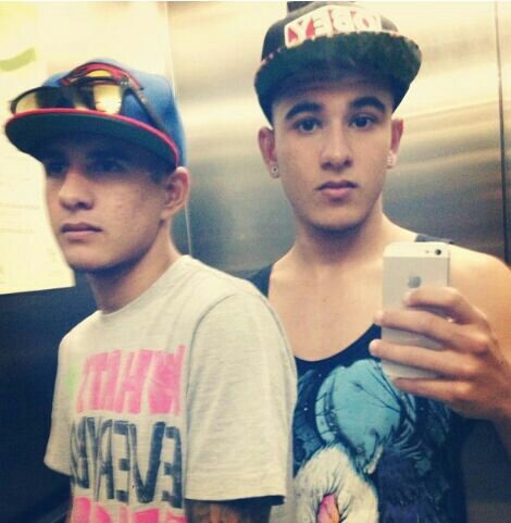 Irmãos mas lindos do mundo *-* Vidas, Gusttavo e Rodolfo M. ♡