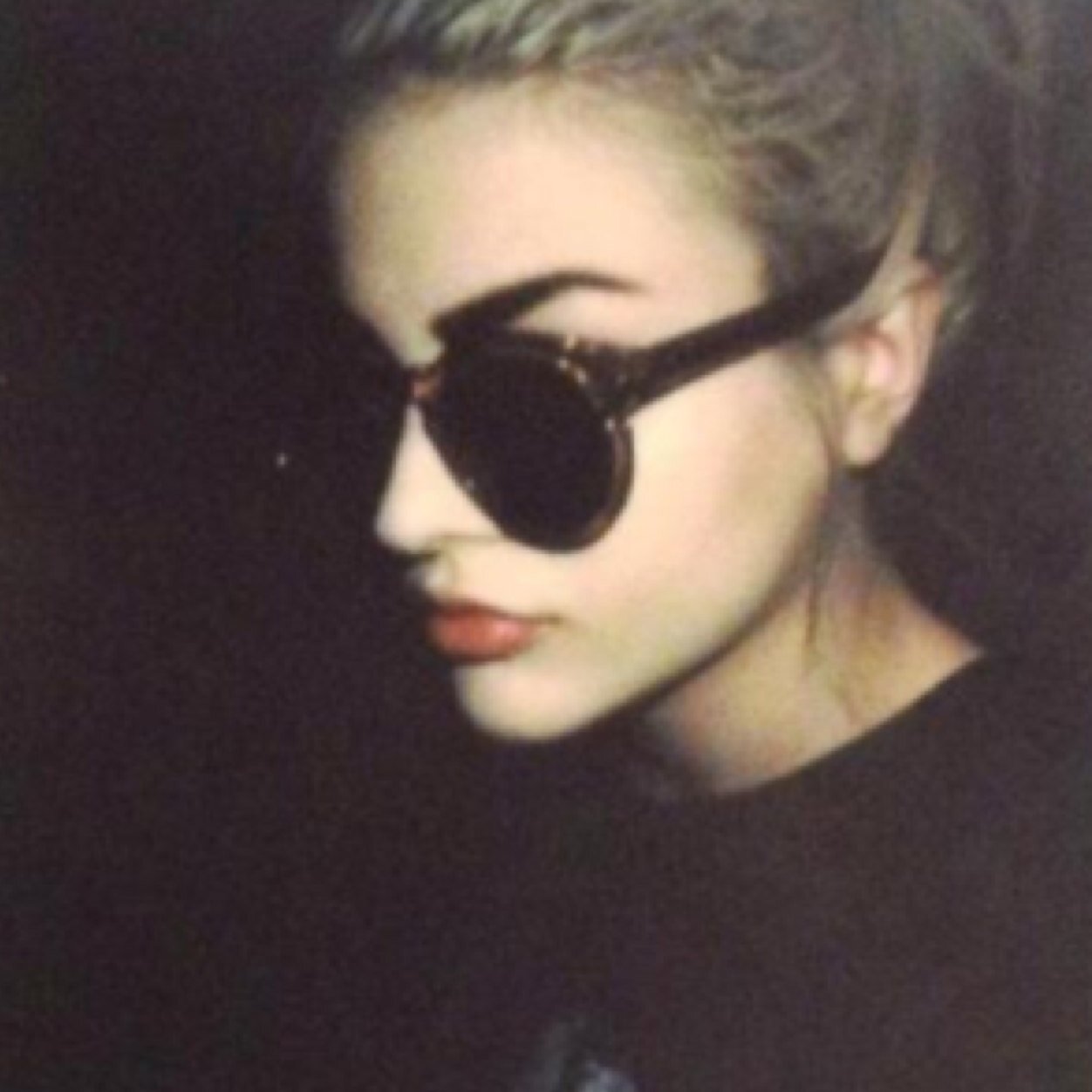 ekawd0's profile picture. writer | artist | idiot